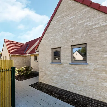 In Near Beaches Holiday home *