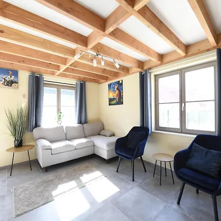 In Near Beaches Holiday home *